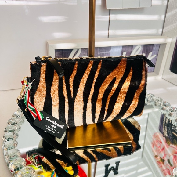 Cavalcanti Handbags - Cavalcanti made Italy Zebra Print cow leather Wristlet in Black & Copper